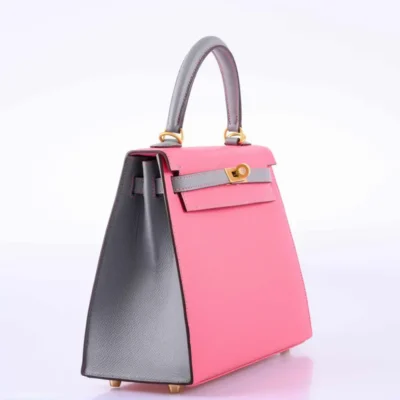 Hermès HSS 2019 Kelly 25 Sellier Roze Azalee and Gris Mouette Epsom Brushed Gold Hardware Replica luxury handbags