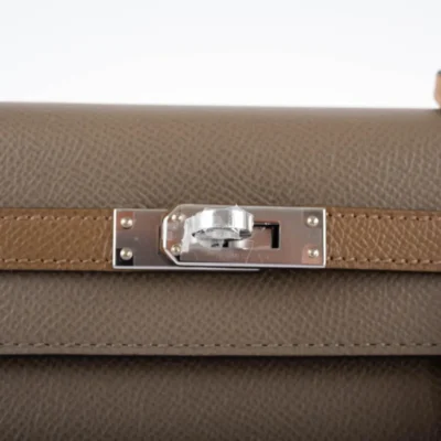 Hermès Limited Edition 2021 Kelly 25 Sellier Tri-Color Etoupe/Alezan/Biscuit Epsom Palladium Hardware Best Lushentic Bags