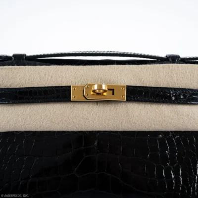 Hermès Rare Collectible 2019 Kelly Pochette Black Shiny Alligator Mississippiensis JPG Gold Hardware Lushentic replica handbags