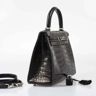 Hermès Rare Collectible Kelly 25 Retourne Graphite Matte Niloticus Crocodile Brushed Palladium Hardware Replica Bags